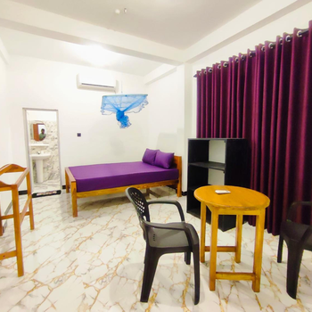 Hilton cottage inn - Hotel exterior or room view