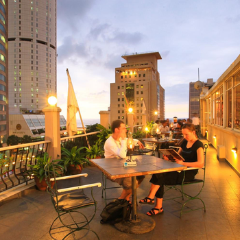 Colombo City Hotels (Pvt) Ltd - Hotel exterior or room view