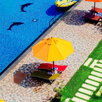 Hotel White House - Hotel exterior or room view