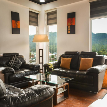 Panoramic Holiday Apartment / Seagull Complex | Nuwara Eliya - Hotel exterior or room view