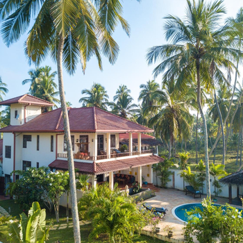 Lanka Beach Grand Villa - Hotel exterior or room view
