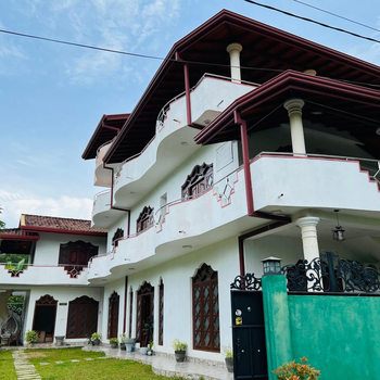 White Elephant Villa & Restaurant - Hotel exterior or room view