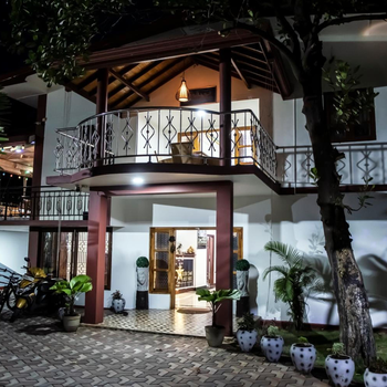 Golden Star Guest House - Hotel exterior or room view