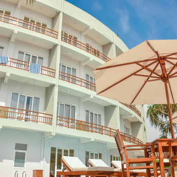 Hotel Refresh Blue - Hotel exterior or room view