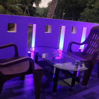 Sandaru Holiday Resort - Hotel exterior or room view