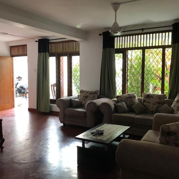 Central residence Rajagiriya-Entire House - Hotel exterior or room view