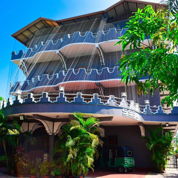 SSS HOTEL - Hotel exterior or room view