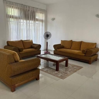 Home in Battaramulla - Hotel exterior or room view