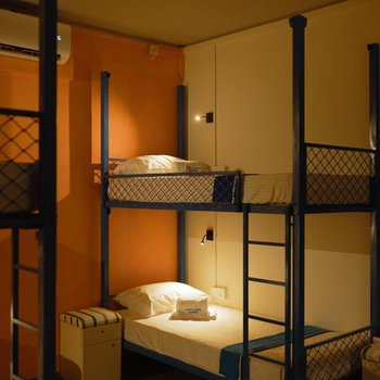 Snooze Station by Sydney Galle - Hotel exterior or room view