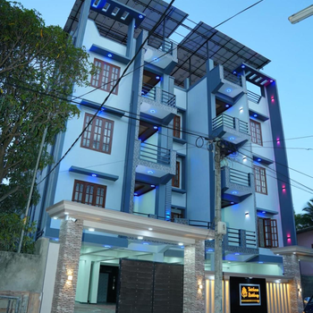 Vaishana Residency - Hotel exterior or room view