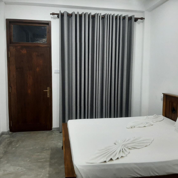 Kusum Family House - Hotel exterior or room view