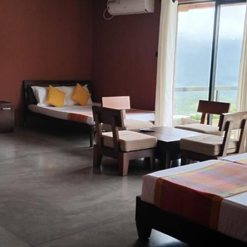 Windloft Retrat Hotel - Hotel exterior or room view