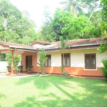 Serene Lodge - Hotel exterior or room view