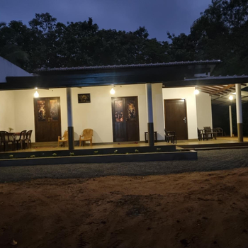 Jana Safari Hostel Udawalawe - Hotel exterior or room view