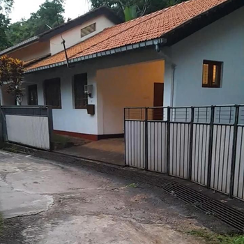 Peradeniya-Kandy Home Stay - Hotel exterior or room view