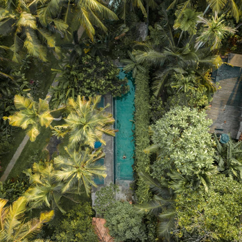 DreamTime - Hotel exterior or room view