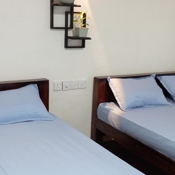 Dewdula Holiday Resort - Hotel exterior or room view