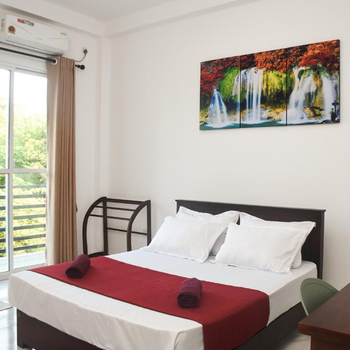 Solid Hotel Boralasgamuwa - Hotel exterior or room view