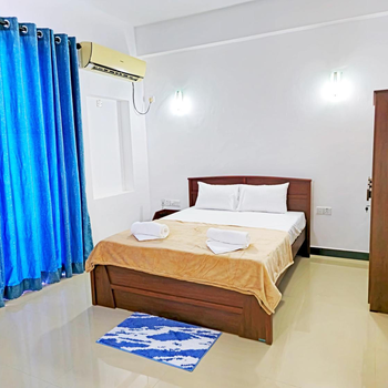 Hotel Marutham - Hotel exterior or room view