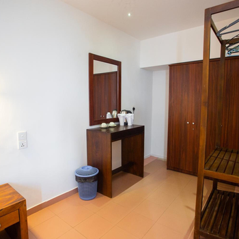 Lucky Seven Hikkaduwa - Hotel exterior or room view