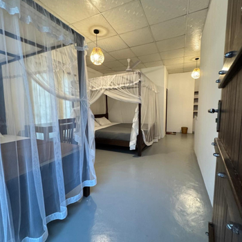 Lovina Mirissa - lovina 01 - Hotel exterior or room view