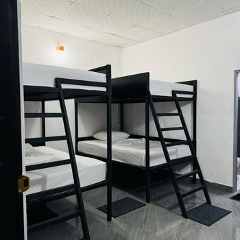 Hello Aliya Hostel - Hotel exterior or room view