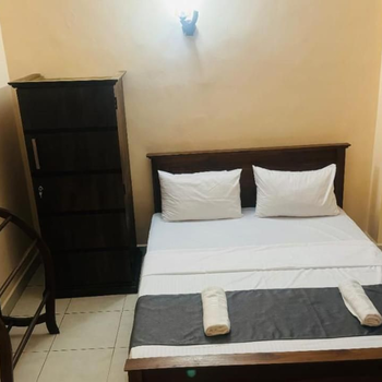 TASHINI Hotel - Hotel exterior or room view