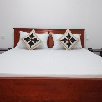 King Elephant, Homestay Pinnawala - Hotel exterior or room view