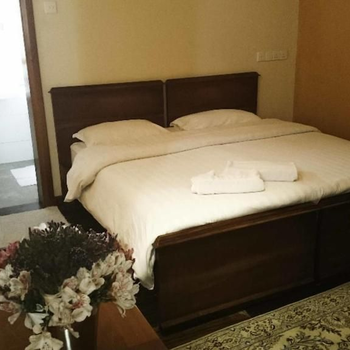 Pawra wood inn - Hotel exterior or room view