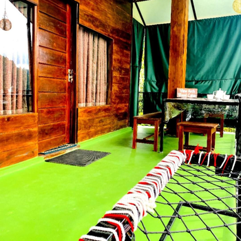View arch wood cabin - Hotel exterior or room view