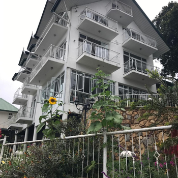 Misty Paradise of Lake Gregory - Hotel exterior or room view