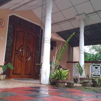 Lalanga Homestay - Hotel exterior or room view