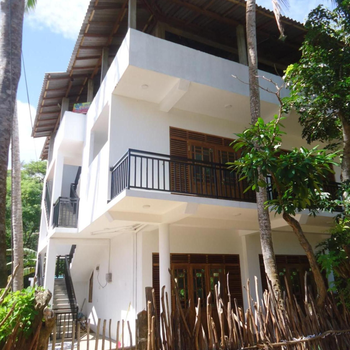 Hiriketiya White House - Hotel exterior or room view