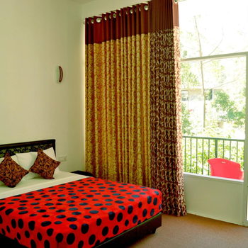 Slightly Chilled - Hotel exterior or room view