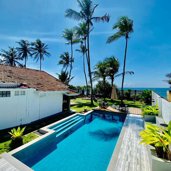 SUNSET BEACH HAVEN, Entire Villa, Beachfront, Private Pool - Hotel exterior or room view