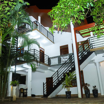 FOREST VIEW HOME STAY - Hotel exterior or room view