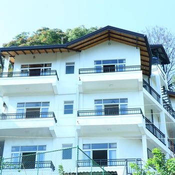 White House Bungalow Hatton - Hotel exterior or room view