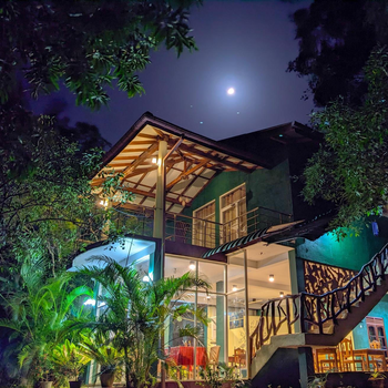 Choona Lodge 'view of sigiriya & pidurangala with sunrise' - Hotel exterior or room view