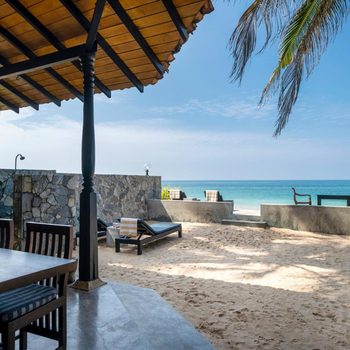 Blue Parrot Beach Villa - Hotel exterior or room view
