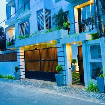 8 Plus Luxury Apartments - Hotel exterior or room view