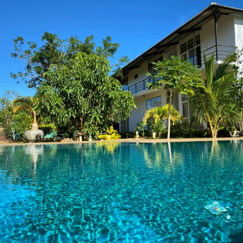 Sapphire Garden Hotel - Hotel exterior or room view