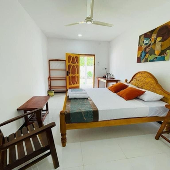 Ratnam Hotel Jaffna - Hotel exterior or room view