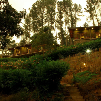 Rowinrich Cottages - Hotel exterior or room view