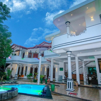 Hotel River Front - Hotel exterior or room view