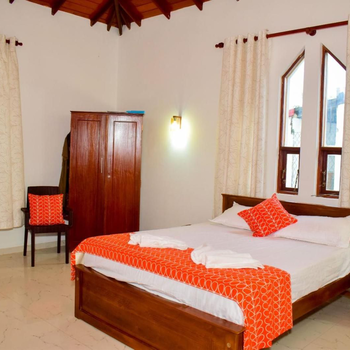 Rooftop Garden - 3 Bedrooms - Parking - 10minBeach - Hotel exterior or room view