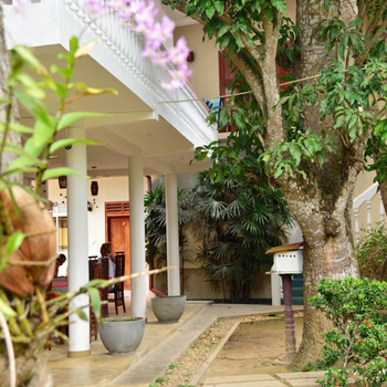 Sea Breeze Guest house - Hotel exterior or room view