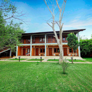 Habarana Lake Resort - Hotel exterior or room view