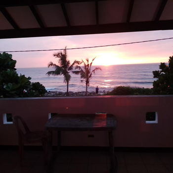 Akira Beach Hotel - Hotel exterior or room view