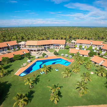 The Calm Resort & Spa - Hotel exterior or room view