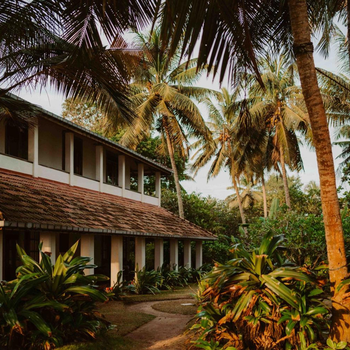 Amuura Beach Villa - Hotel exterior or room view
